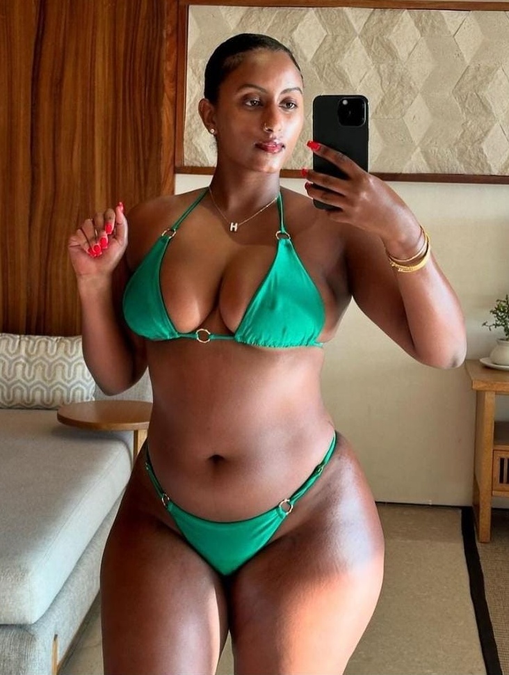 Zenci Escort Emmy